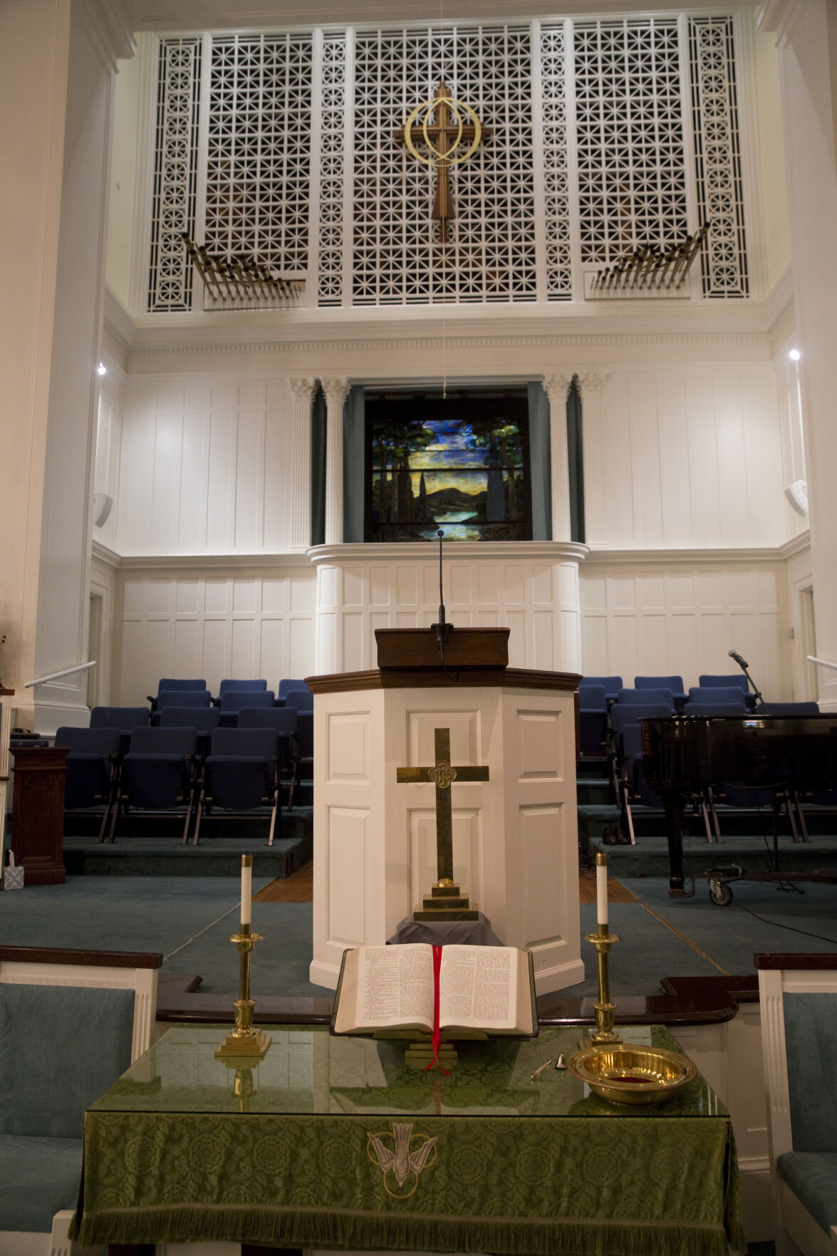 103020-roa-a1-calvarybaptist-p06